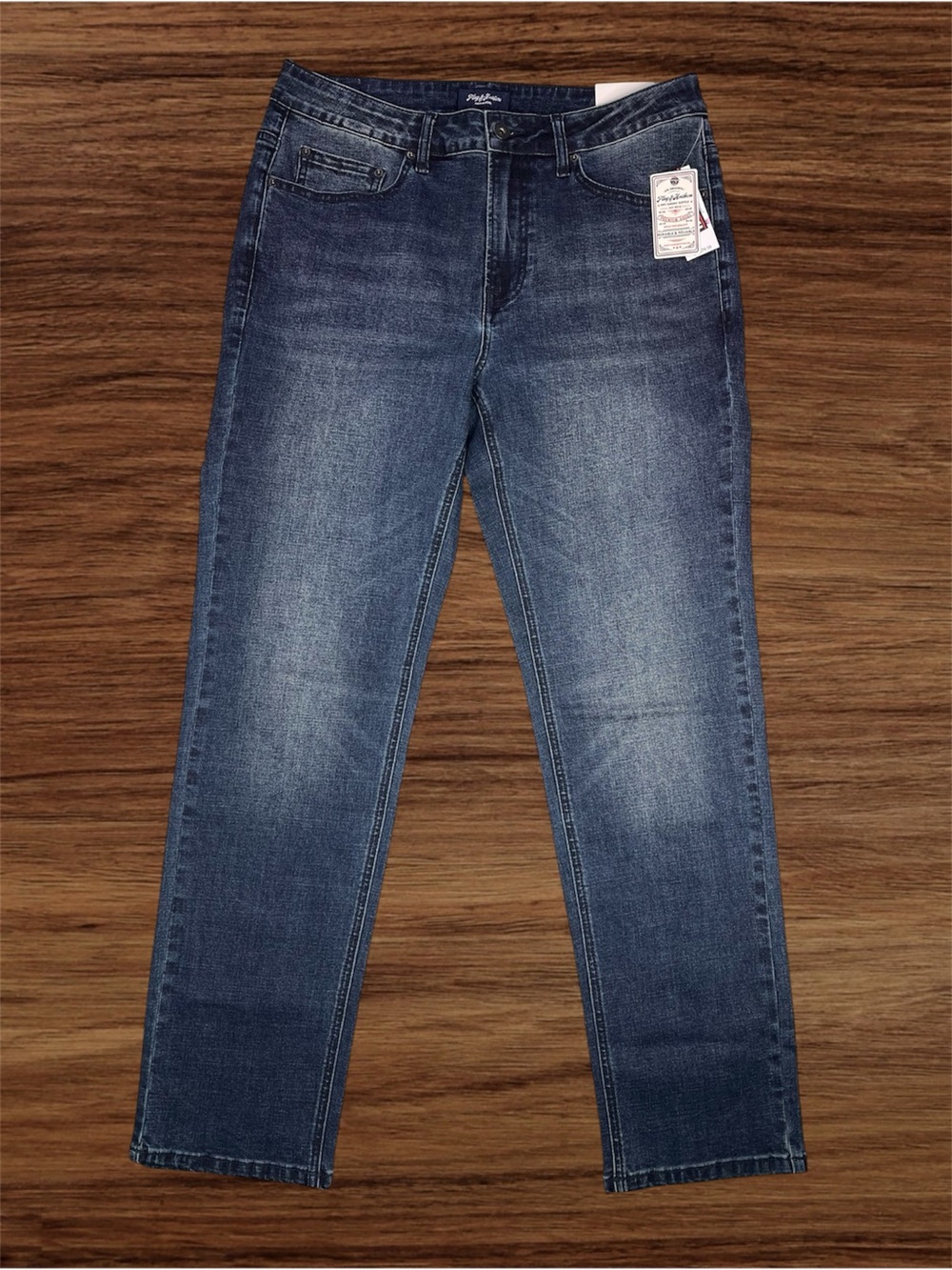 Flag & Anthem Men’s Palmdale Wash Slim Straight Jeans. Size 32/32